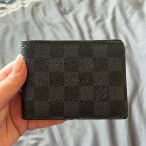 Men’s lv slender wallet